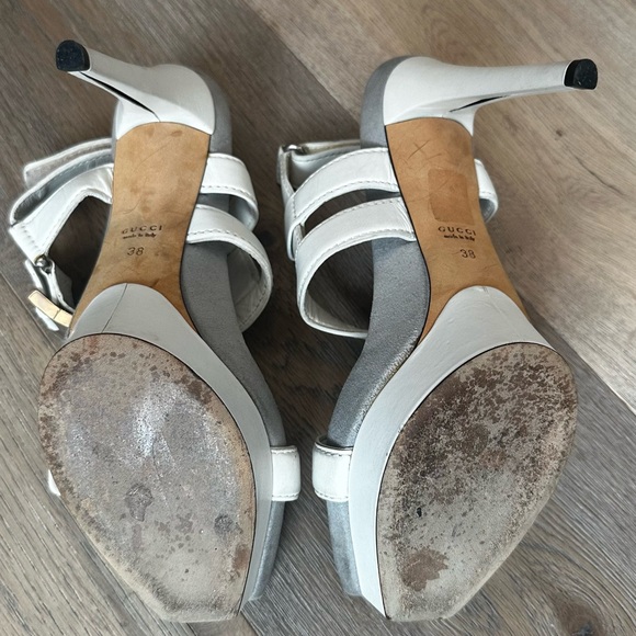 Very comfy Gucci heels - Picture 4 of 4